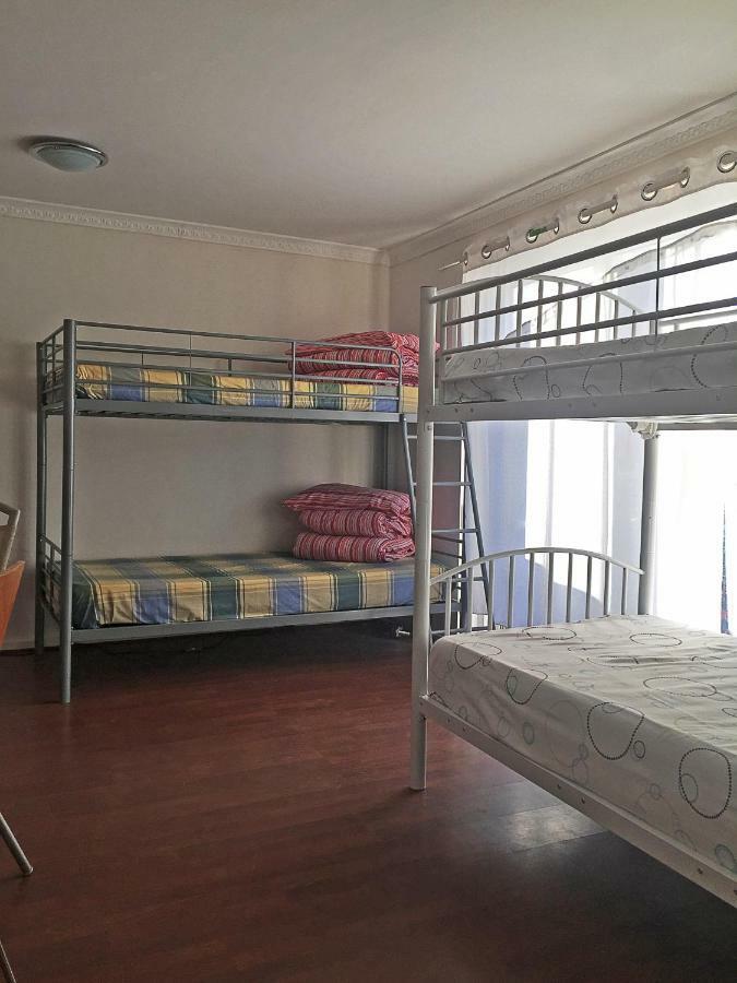 Cherry House & Self Catering Hotel Leeds  Buitenkant foto