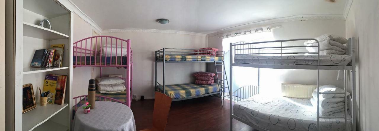 Cherry House & Self Catering Hotel Leeds  Buitenkant foto